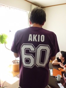 お客様着用写真_還暦祝いチームおじいちゃんTシャツ